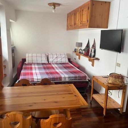 Perla Di Montagna Apartment Courmayeur Luaran gambar